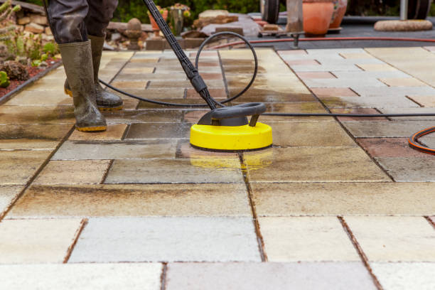Best Gutter Cleaning and Brightening in Amery, WI